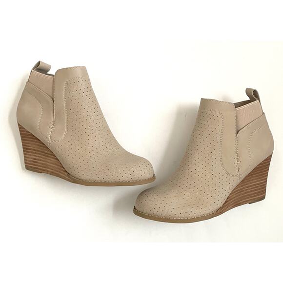 Dolce Vita Wedge Heeled Bootie Boots Tan Size 7.5 NEW - Picture 5 of 8